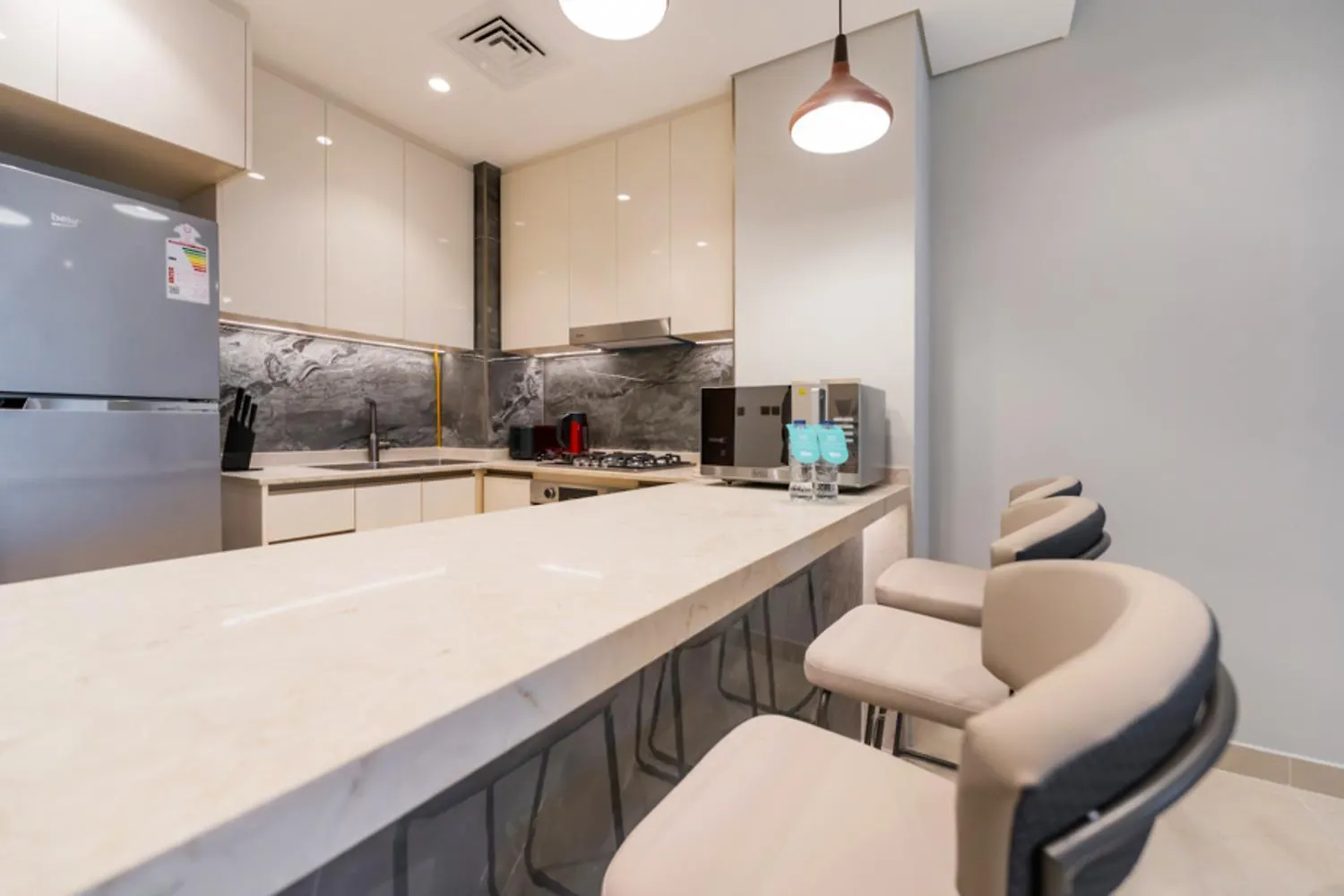 Апартаменты Fam Living - Nobles Tower, Brandnew 2B, Burj Views Дубай