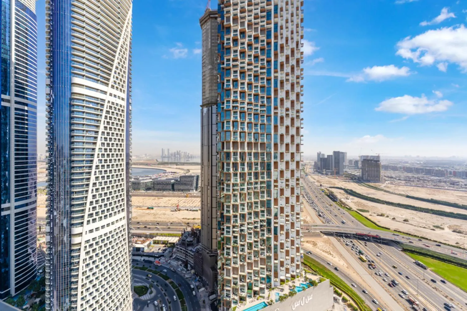 Апартаменты Fam Living - Nobles Tower, Brandnew 2B, Burj Views Дубай 0*,