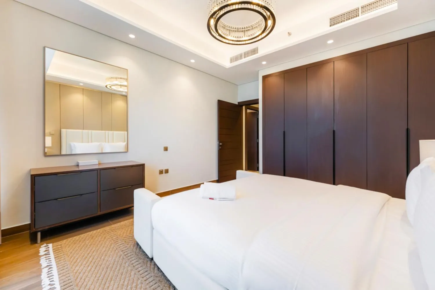 Апартаменты Fam Living - Nobles Tower, Brandnew 2B, Burj Views Дубай
