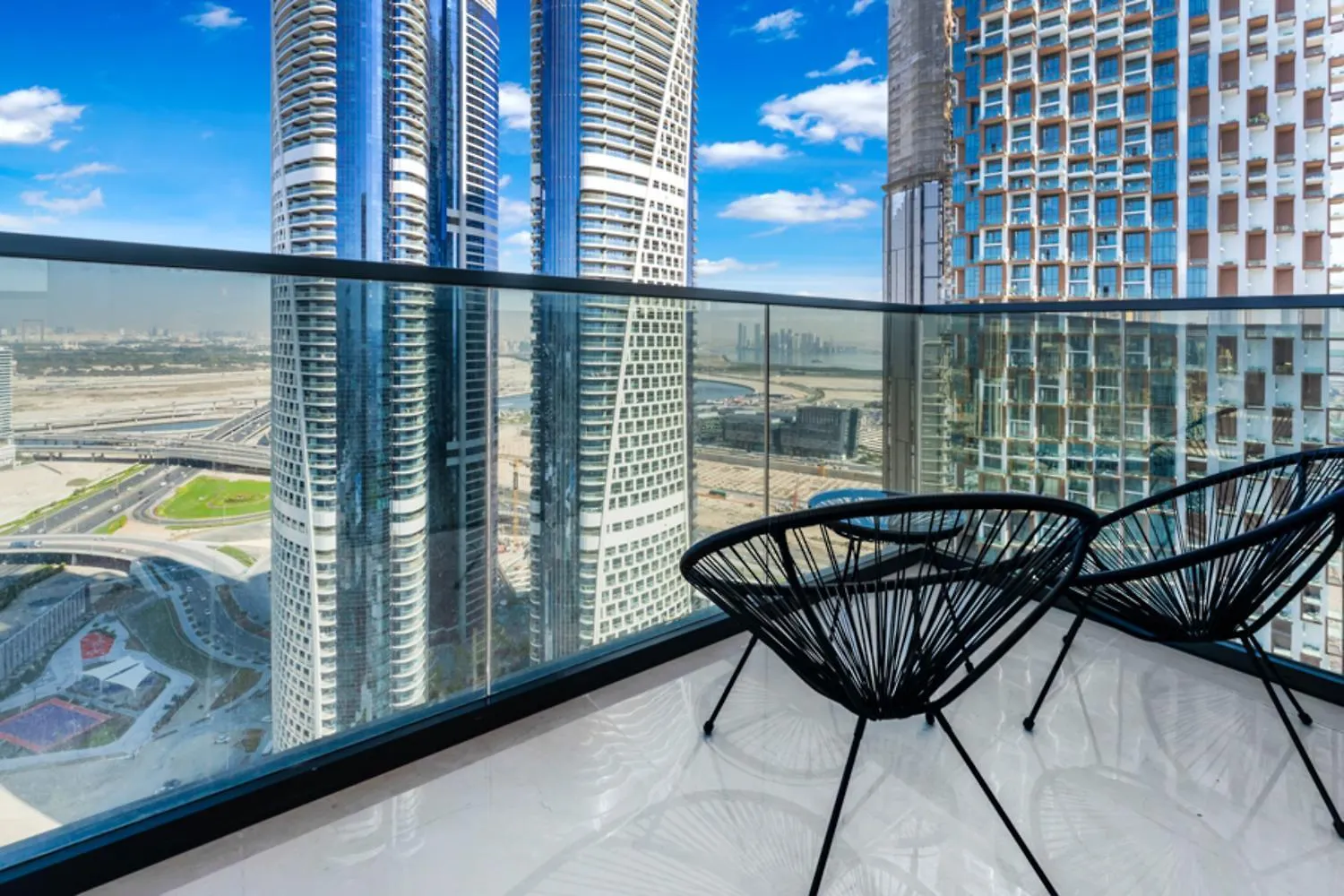 Апартаменты Fam Living - Nobles Tower, Brandnew 2B, Burj Views Дубай ОАЭ