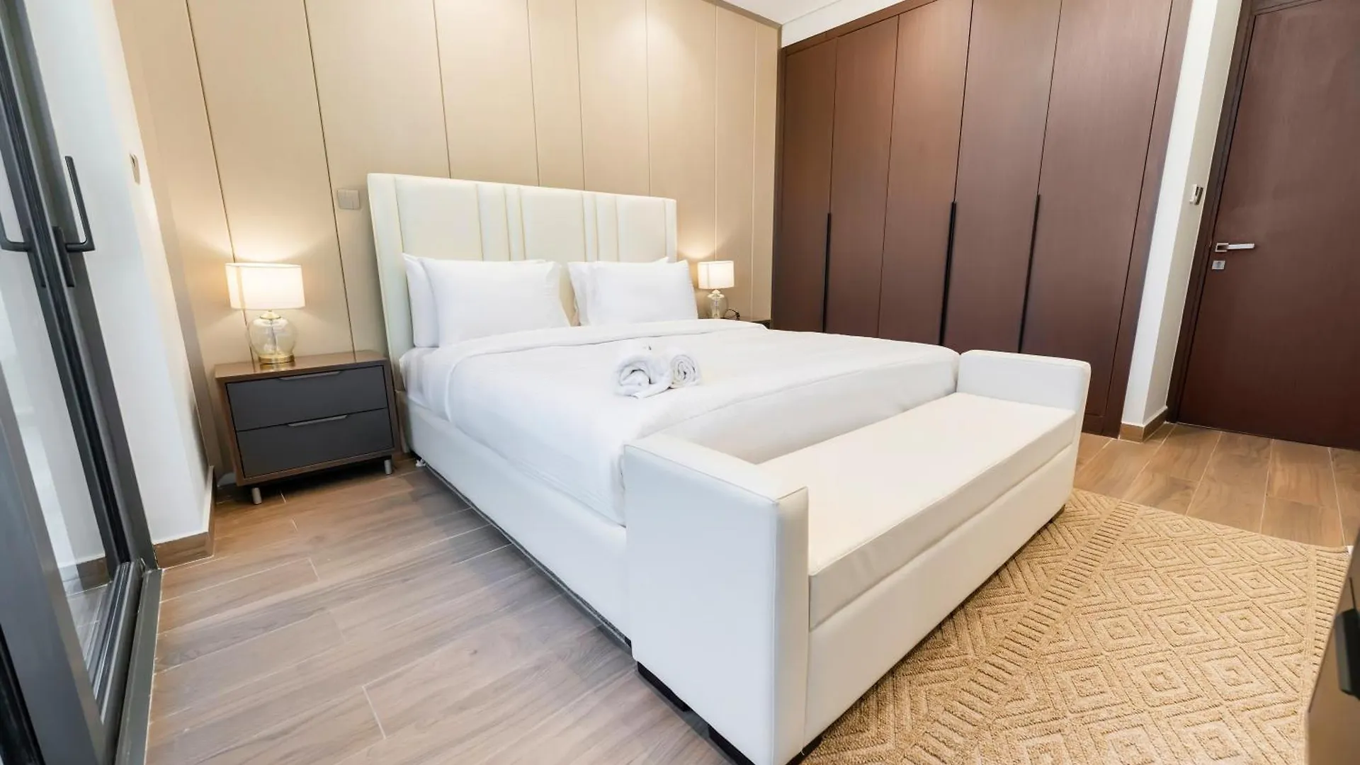 Апартаменты Fam Living - Nobles Tower, Brandnew 2B, Burj Views Дубай