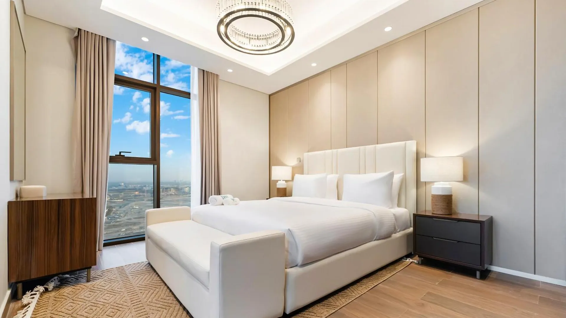 Апартаменты Fam Living - Nobles Tower, Brandnew 2B, Burj Views Дубай