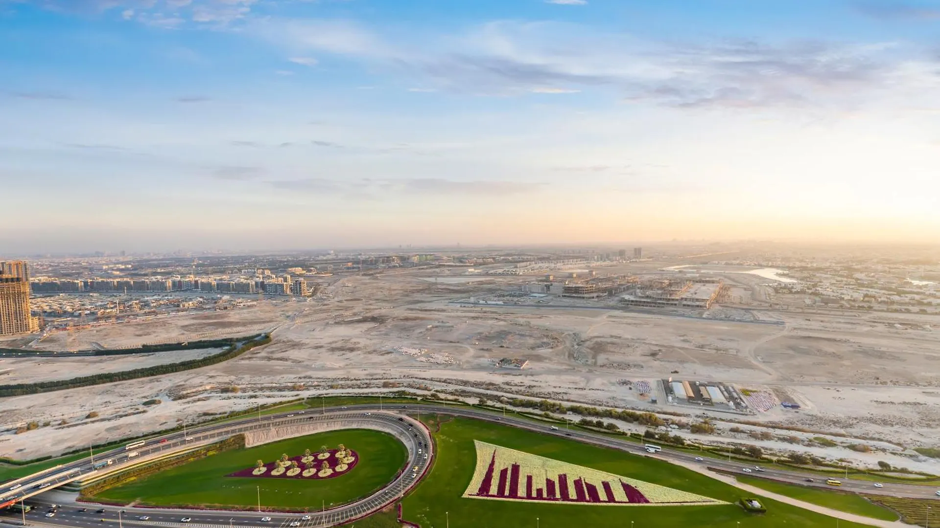 Апартаменты Fam Living - Nobles Tower, Brandnew 2B, Burj Views Дубай